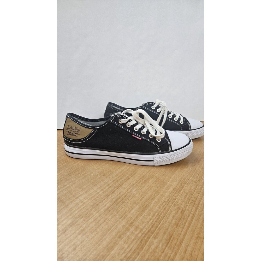 Levis Comfort Shoes Womens Size 8.5 Black White Low Top Canvas Sneakers Lace Up